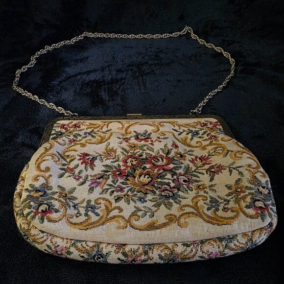 Vintage Embroidered like Purse with Chain - Picture 2 of 5